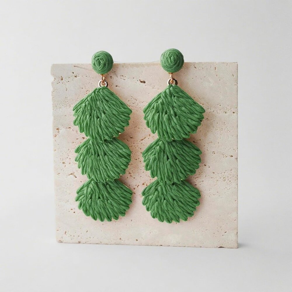 Green Raffia Shell Dangle Earrings - Boho Summer … - image 5